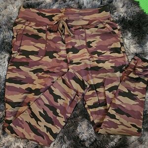 Zyia Camo Jogger Pants - Olive & Purple